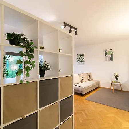 Appartement Livesto Easyroom1 - Cozy With Balcony, Kitchen, Wifi & Tv