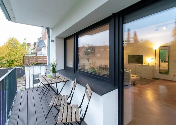 아파트 Cozy With Kitchen + Balcony New! *